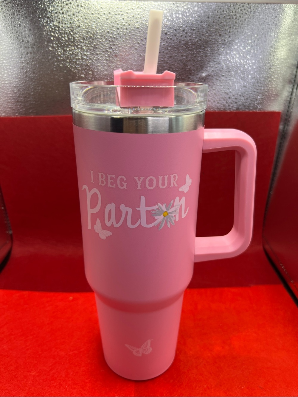 Pink Insulated Travel Mug with Handle - "I Beg Your Parton"